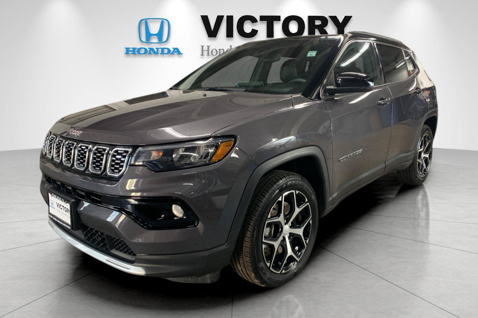 Used 2024 Jeep Compass Limited AWD/4WD image 7