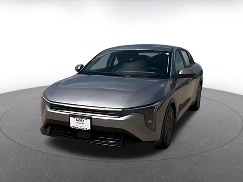 Used 2025 Kia K4 LXS FWD image 16