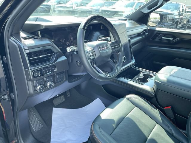 Used 2025 GMC Yukon AT4 w/ AT4 Premium Plus Package AWD/4WD image 10