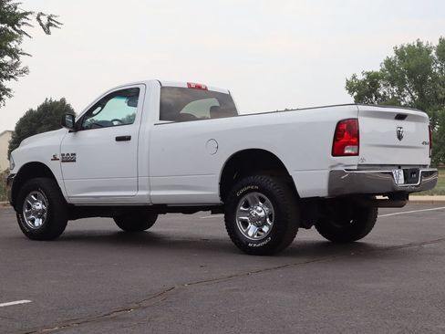 Used 2016 RAM 2500 Tradesman w/ Chrome Appearance Group AWD/4WD image 7