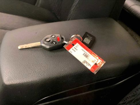 Used 2012 Subaru Outback 2.5i image 13