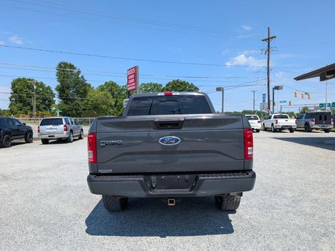 Used 2017 Ford F150 XL w/ Equipment Group 101A Mid AWD/4WD image 8