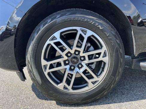 Used 2025 Ford Expedition Max Active image 20