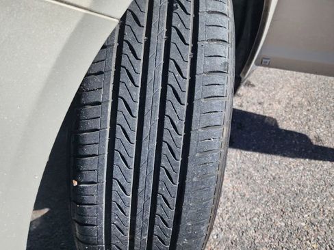 Used 2009 Chevrolet Malibu LT w/ Power Convenience Package image 12