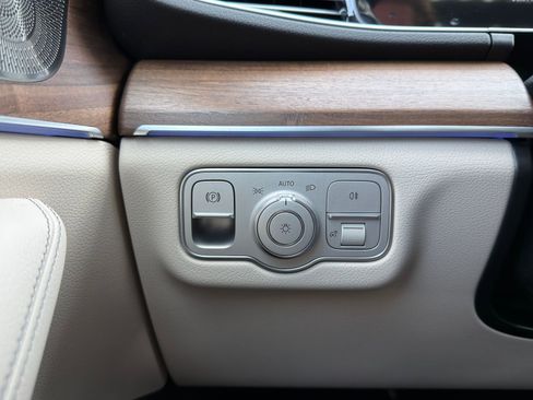 New 2026 Mercedes-Benz GLE 350 4MATIC image 24
