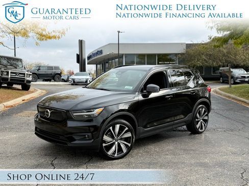 Used 2021 Volvo XC40 P8 Recharge w/ Advanced Package image 1