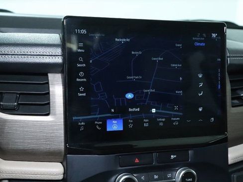Used 2023 Ford Expedition Limited image 28