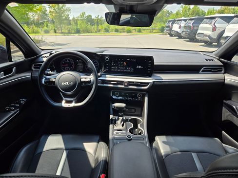 Used 2022 Kia K5 GT-Line image 10