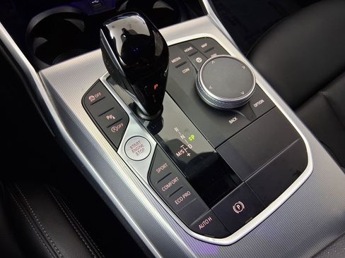 Used 2023 BMW 430i Coupe w/ Convenience Package image 16