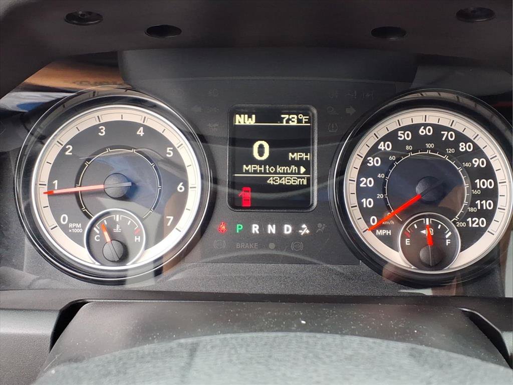 Used 2024 RAM 1500 Classic SLT AWD/4WD image 12