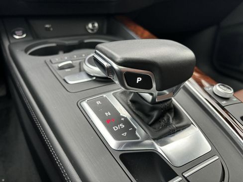Used 2018 Audi A4 2.0T Prestige image 9