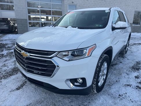 Used 2020 Chevrolet Traverse LT image 7