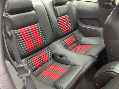 Used 2012 Ford Mustang Shelby GT500 w/ SVT Performance Pkg RWD image 13