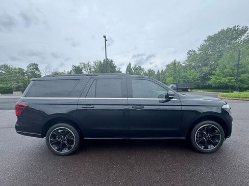 Used 2022 Ford Expedition Max Limited AWD/4WD image 8