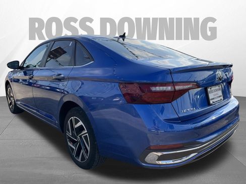 Used 2022 Volkswagen Jetta SEL FWD image 6