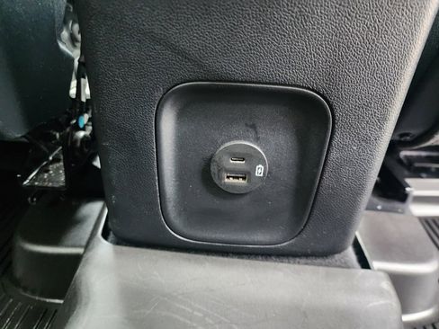 Used 2020 Ford Escape SE Sport image 15