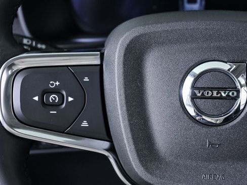 Certified 2023 Volvo XC40 B4 Plus w/ Driver Assist Package FWD image 12