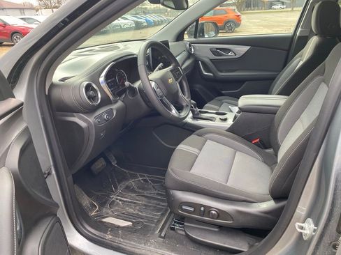 Used 2025 Chevrolet Blazer LT w/ Convenience Package image 11