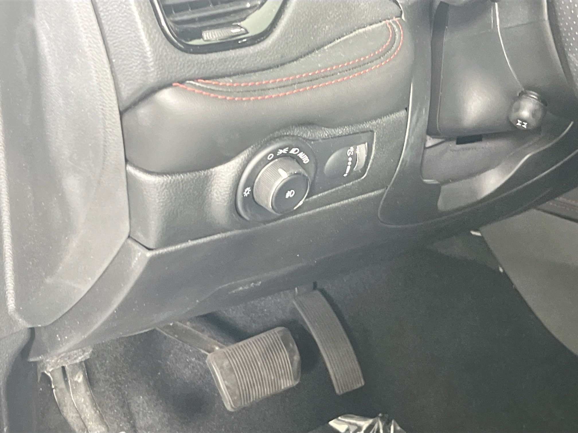 Used 2023 Dodge Durango R/T AWD/4WD image 10