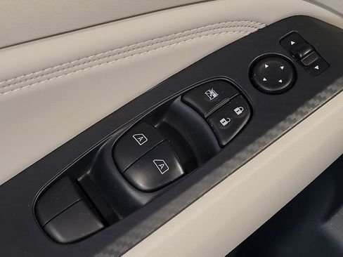 Used 2019 Nissan Altima 2.5 Platinum AWD/4WD image 27