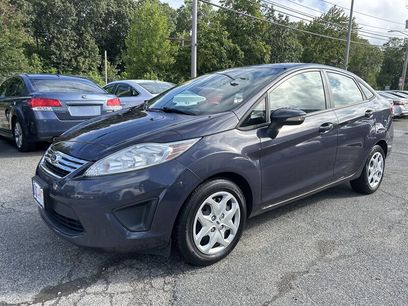 Used 2013 Ford Fiesta SE
