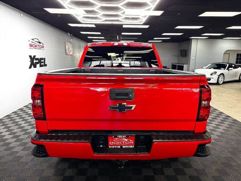 Used 2018 Chevrolet Silverado 1500 Custom w/ Custom Value Package AWD/4WD image 13