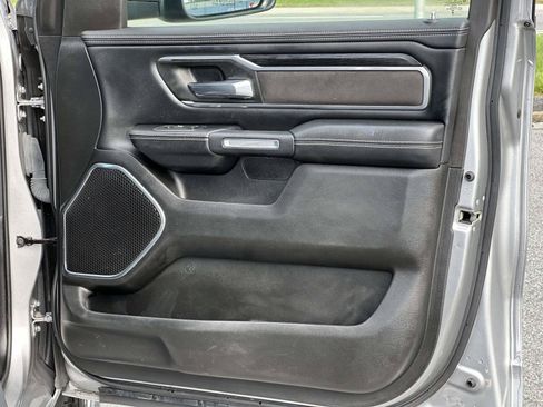 Used 2023 RAM 1500 Laramie AWD/4WD image 7