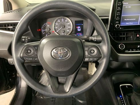 Used 2021 Toyota Corolla LE FWD image 20