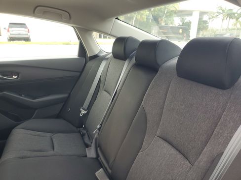 Used 2025 Honda Accord LX image 25