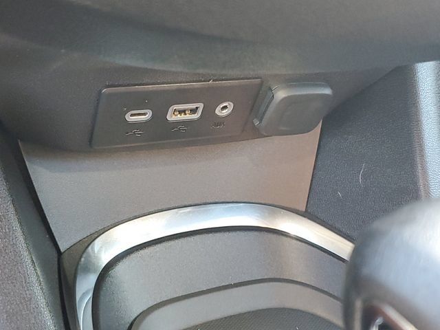 Used 2022 Chevrolet Malibu RS FWD image 28