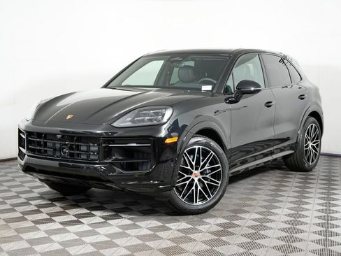 New 2026 Porsche Cayenne AWD/4WD image 1