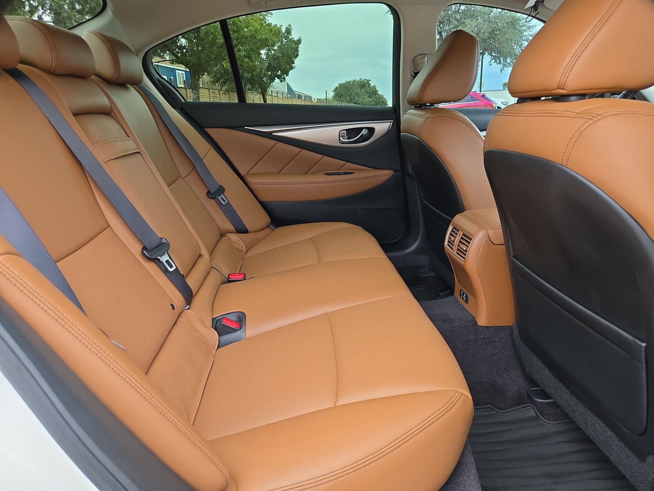 Used 2024 INFINITI Q50 Luxe w/ Cargo Package AWD/4WD image 25