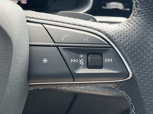Used 2023 Audi SQ7 Prestige AWD/4WD image 37