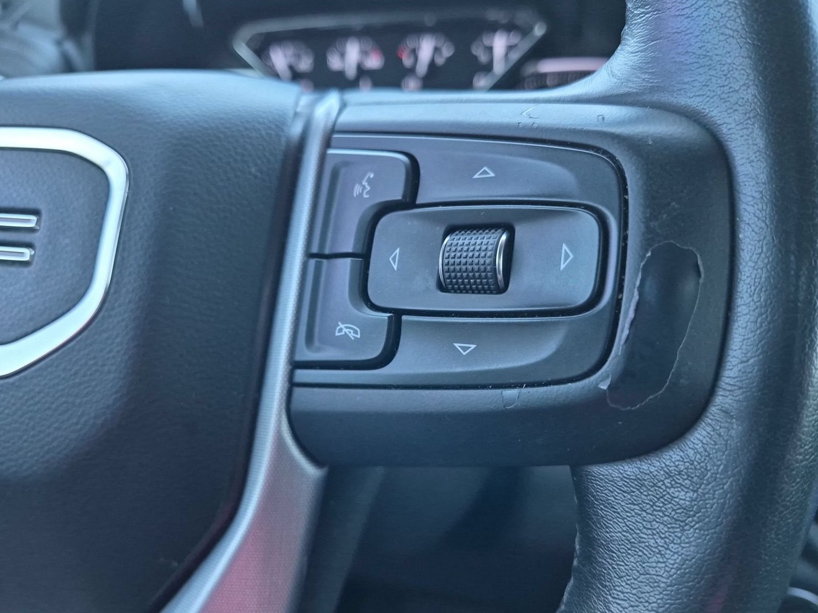 Used 2021 GMC Sierra 1500 SLT RWD image 14