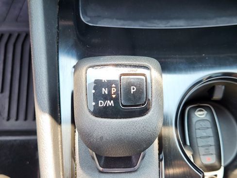 Certified 2023 Nissan Rogue SV w/ SV Premium B Package AWD/4WD image 12