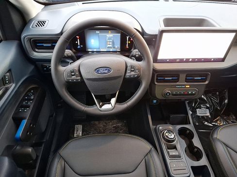 New 2026 Ford Maverick Lobo AWD/4WD image 7