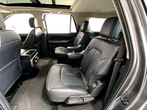 Used 2021 Ford Expedition Max Platinum RWD image 24