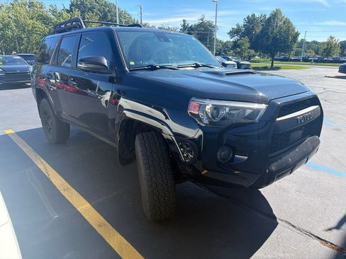 Used 2024 Toyota 4Runner TRD Pro AWD/4WD image 5