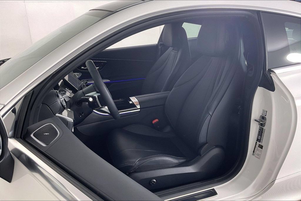 Certified 2024 Mercedes-Benz CLE 450 4MATIC Coupe w/ Driver Assistance Package image 15