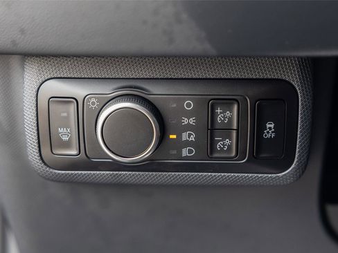 Certified 2025 Ford Mustang Mach-E Select AWD/4WD image 21