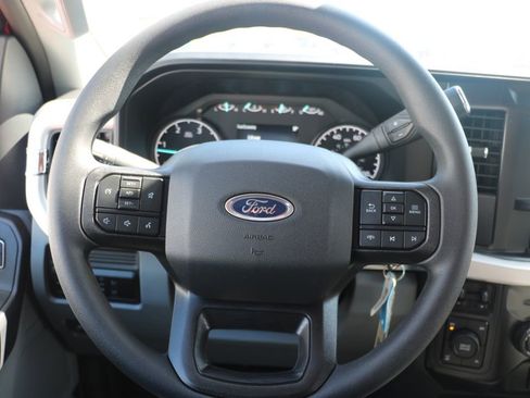 New 2026 Ford F250 XL AWD/4WD image 15