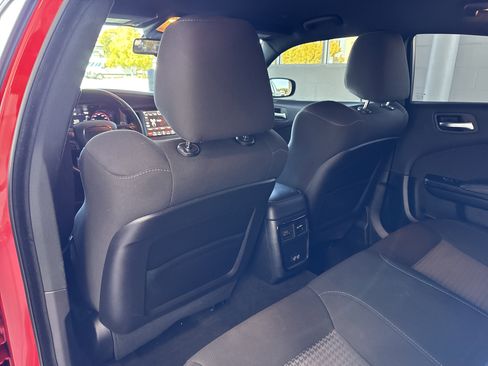 Used 2023 Dodge Charger R/T w/ Blacktop Package image 29