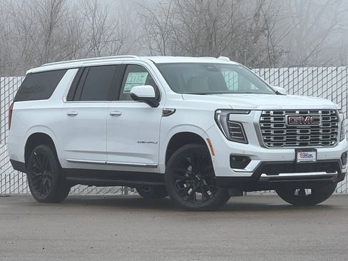 New 2026 GMC Yukon XL Denali image 2