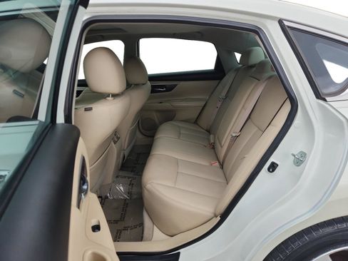 Used 2014 Nissan Altima 2.5 SL w/ Technology Package image 20