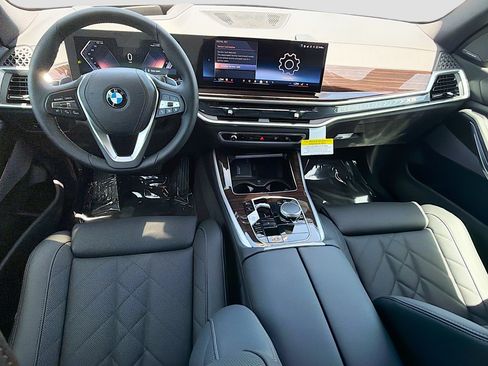 New 2026 BMW X5 sDrive40i w/ Premium Package RWD image 16