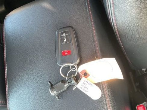 Used 2023 Toyota 4Runner TRD Off-Road Premium image 22