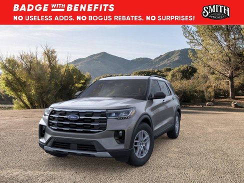 New 2026 Ford Explorer Active w/ Active Comfort Package RWD image 3