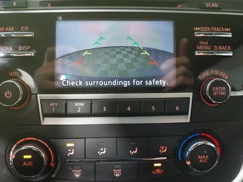 Used 2017 Nissan Altima 2.5 SR w/ Midnight Edition Package FWD image 23
