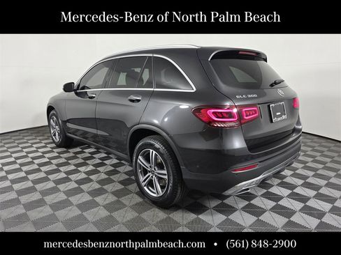 Certified 2022 Mercedes-Benz GLC 300 image 4