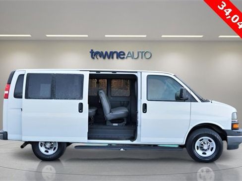 Used 2021 Chevrolet Express 3500 LT w/ LT Preferred Equipment Group image 7